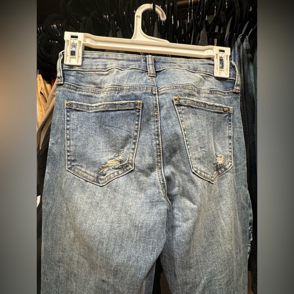 NWT Special A Distressed Skinny Jeans Size 1 - Picture 6 of 9
